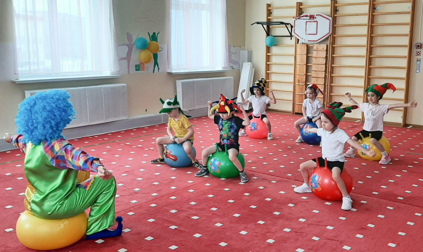 1 апреля в детском саду прошёл спортивно и весело!.